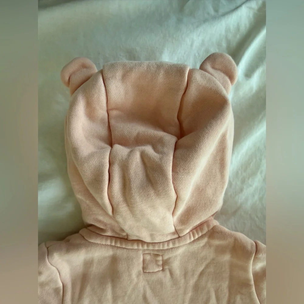 GAP Cozy Pink Hooded Footie for Kids Onesie Overall Infant Baby girl 6-12 mons